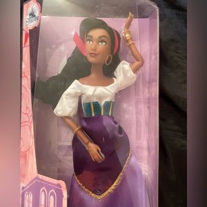 New disney esmeralda doll